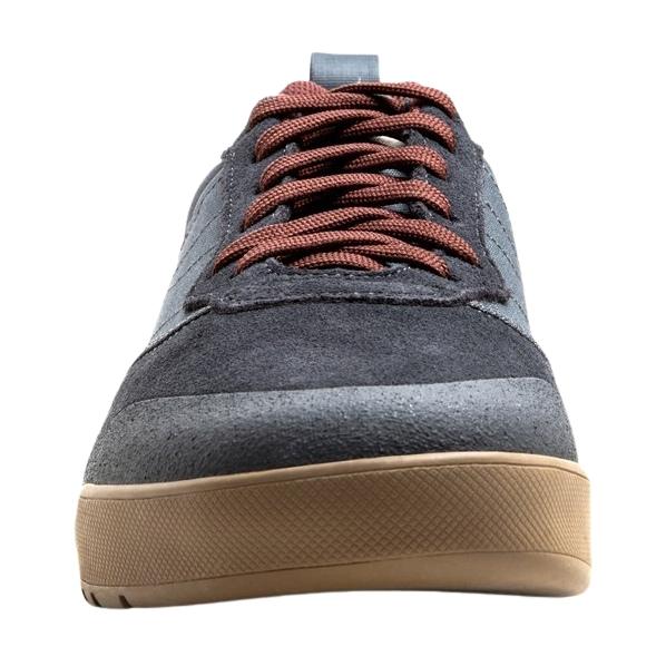 Evolv Rebel Men Approach Shoe