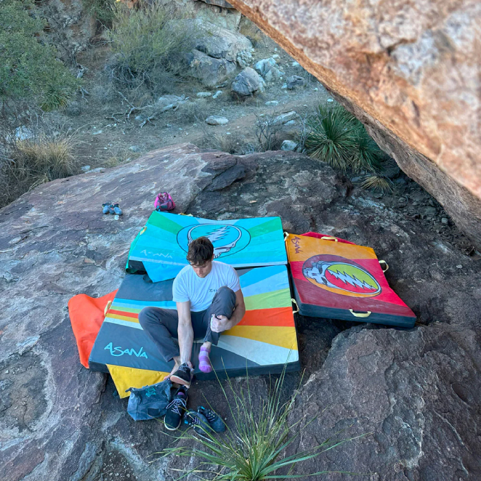 Asana SuperHero Lift Pad