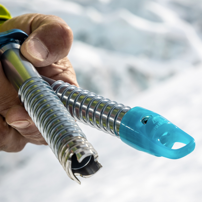 Blue Ice Aero Lite 16cm Ice Screw