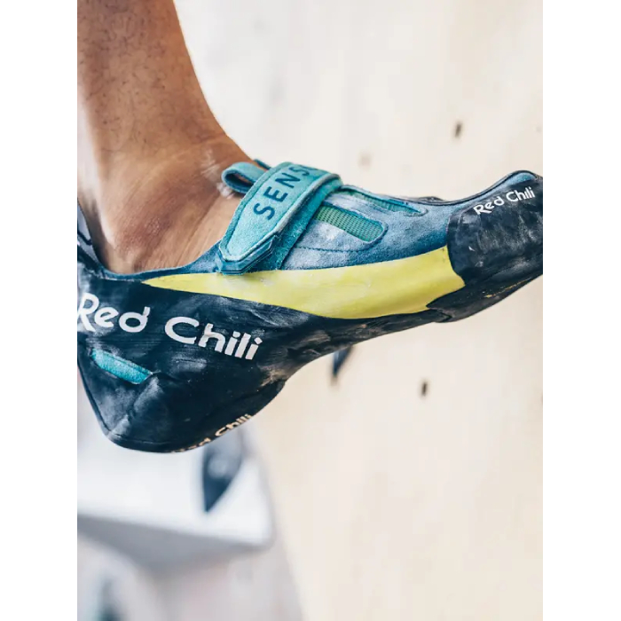 Red Chili Sensor Climbing Shoe