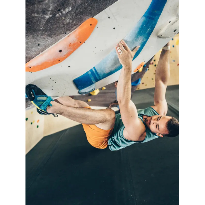 Red Chili Sensor Climbing Shoe