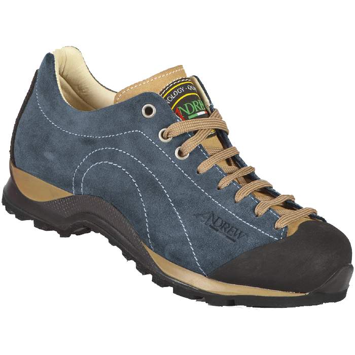 Andrew City Trek Low Approach Shoe