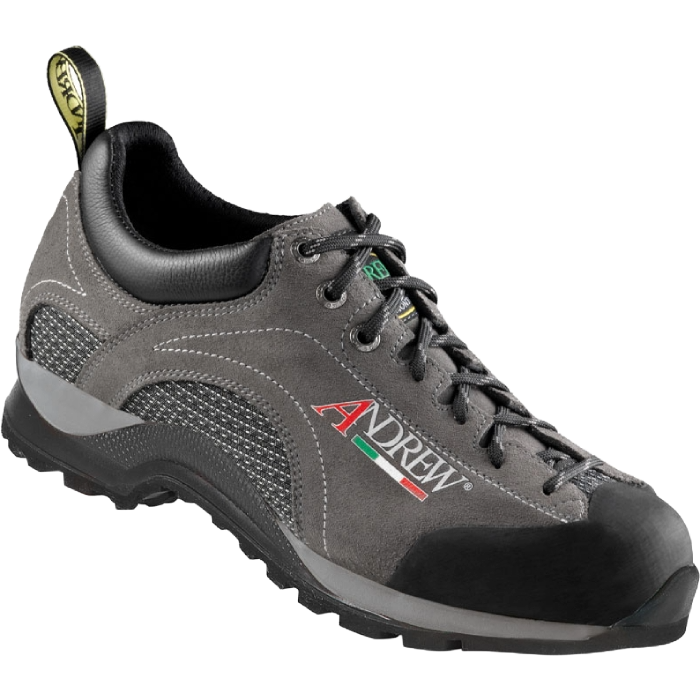 Andrew Tomo Low Approach Shoe